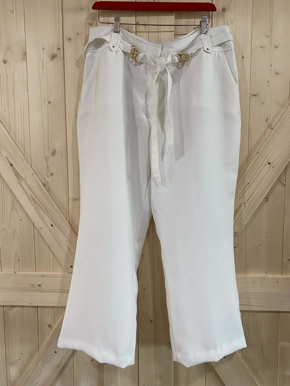 East 5th Women's White Wide Leg Pants with Gold Chain Detail and Tie Waist Size